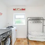 *c.sani* Setup For Your Relaxed & Amazing + Free Parking + Free Fast Wifi * Holiday home