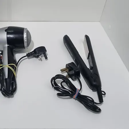 *c.sani* Setup For Your Relaxed & Amazing + Free Parking + Free Fast Wifi * 利兹