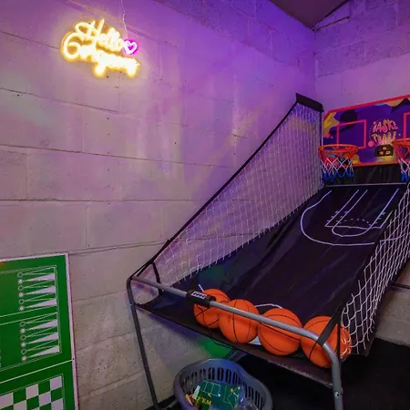 *c.sani* Setup For Your Relaxed & Amazing + Free Parking + Free Fast Wifi * לידס