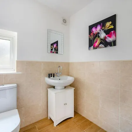 Farm - Self-Contained Home Near City Centre Holiday home *