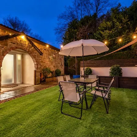 Farm - Self-Contained Home Near City Centre Holiday home