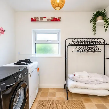Farm - Self-Contained Home Near City Centre * Leeds (West Yorkshire)