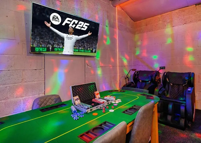 بيت للعطل *c.sani* Setup For Your Relaxed & Amazing + Free Parking + Free Fast Wifi * ليدز