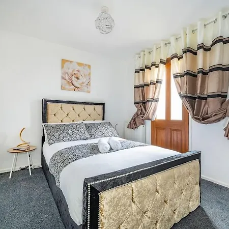 Holiday home *c.sani* Setup For Your Relaxed & Amazing + Free Parking + Free Fast Wifi *