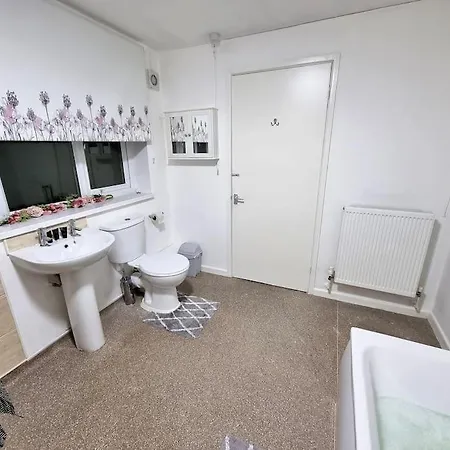 *c.sani* Setup For Your Relaxed & Amazing + Free Parking + Free Fast Wifi * Leeds (West Yorkshire)