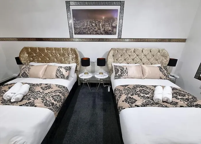 *c.sani* Setup For Your Relaxed & Amazing + Free Parking + Free Fast Wifi * * 利兹